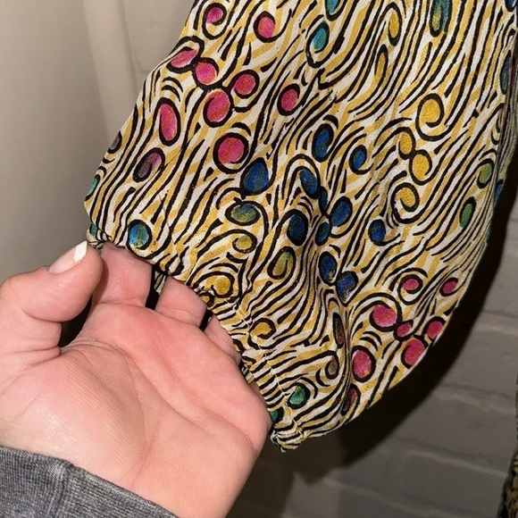 Tolani silk dress drawstring waist v neck small lined bottom ruffle - Picture 4 of 7